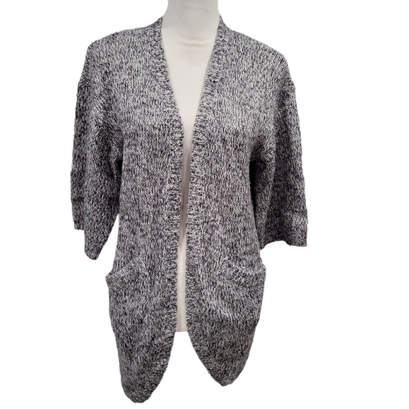 H&M Black & White Short Sleeve Knit Open Front Cardigan Sweater Size XS - Picture 1 of 5